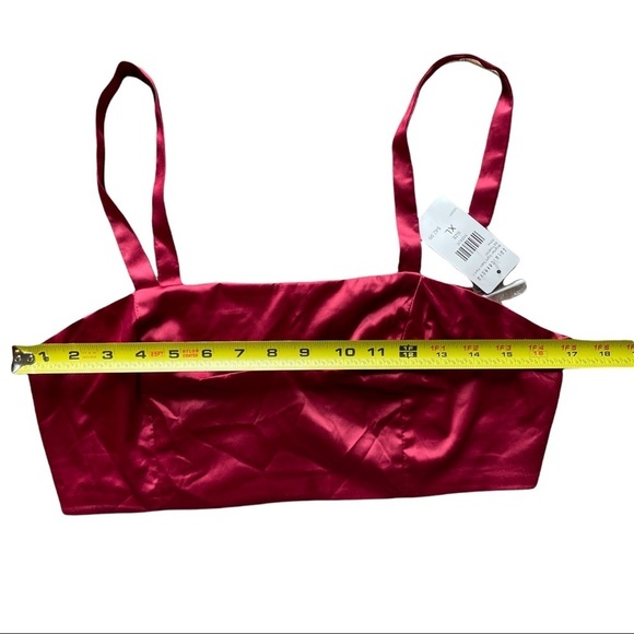 Fashion Nova Red Bandeau crop top. Size XL - Picture 5 of 8